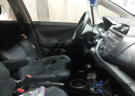 2013 Honda Fit Sport из США, поврежденный, VIN JHMGE8H5XDC054763